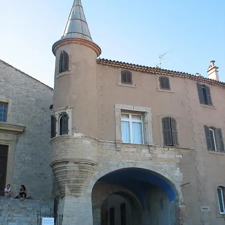 Le Barbacane