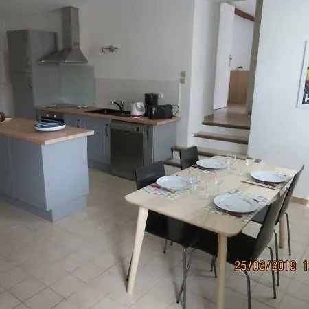 Apartment Le Barbacane *